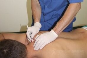 Dermankirina pasîf a osteochondrosis